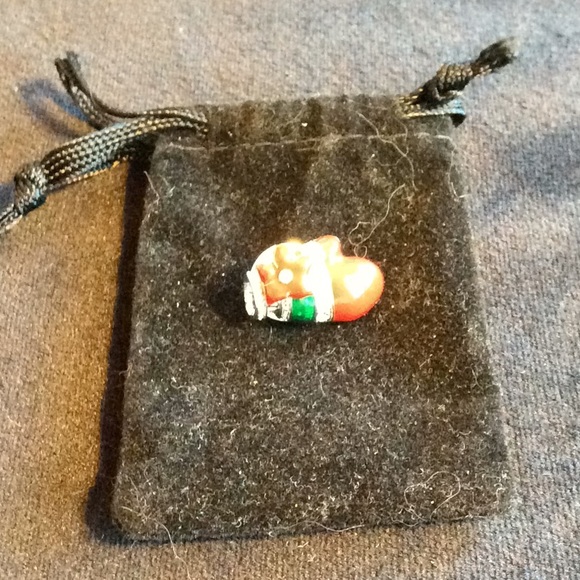 Vintage Nordstrom Christmas Mitten Pin - Picture 5 of 5